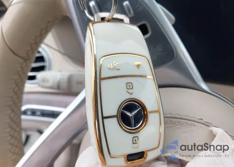 2018 Mercedes-Benz S 560 z USA, uszkodzony, nr VIN WDDUG8DB2JA404782